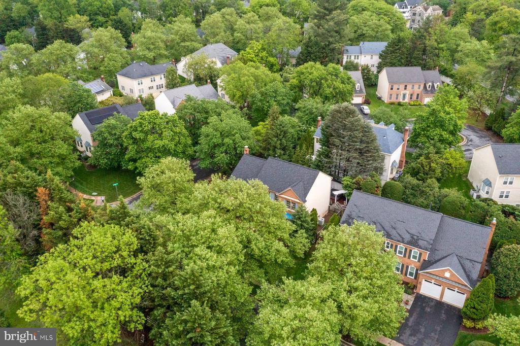 11406 Royal View, North Potomac, MD 20878