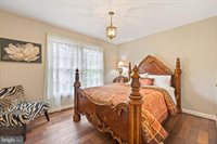 11406 Royal View, North Potomac, MD 20878