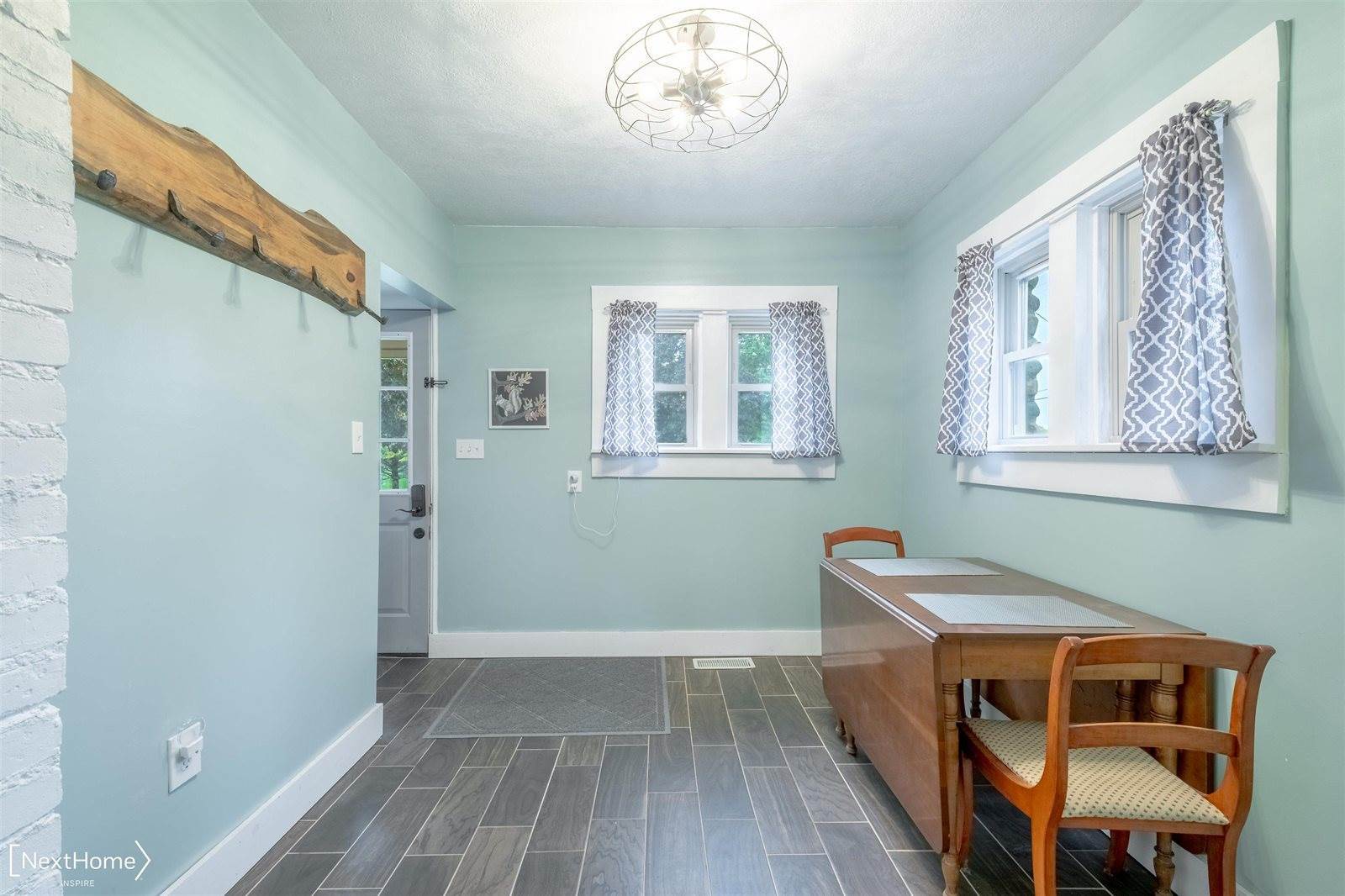 6005 N Seymour Road, Flushing, MI 48433