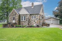 6005 N Seymour Road, Flushing, MI 48433