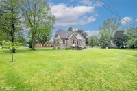 6005 N Seymour Road, Flushing, MI 48433