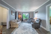 6005 N Seymour Road, Flushing, MI 48433