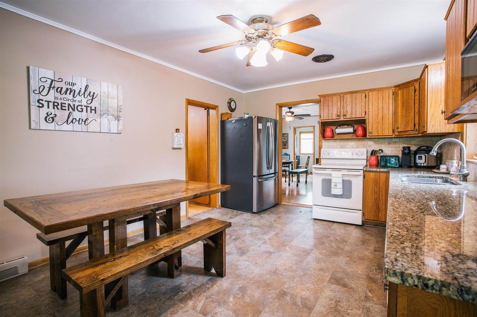 208 W Miller Street, Greenwood, WI 54437