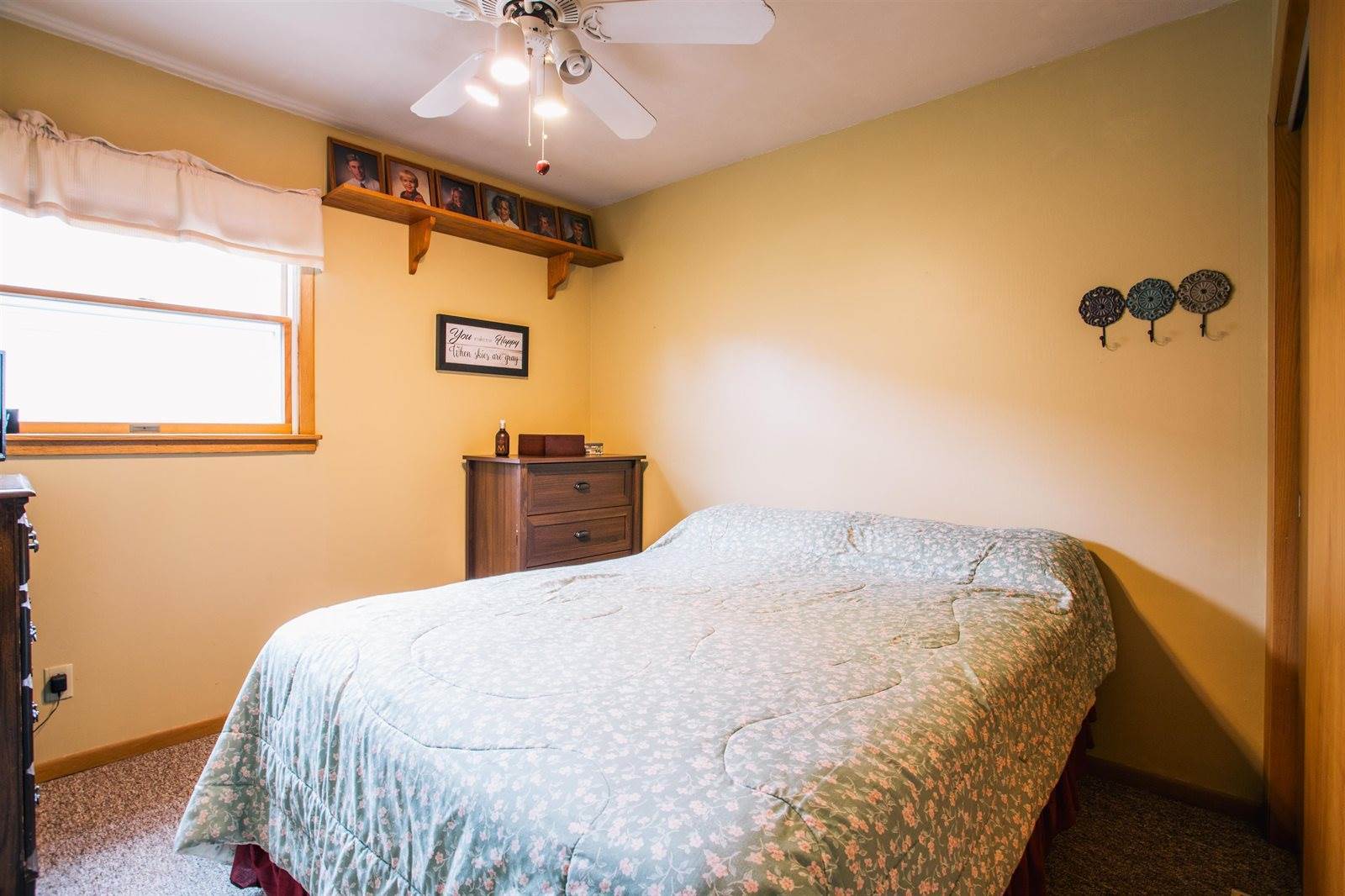 208 W Miller Street, Greenwood, WI 54437