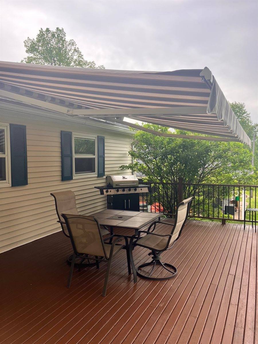 208 W Miller Street, Greenwood, WI 54437