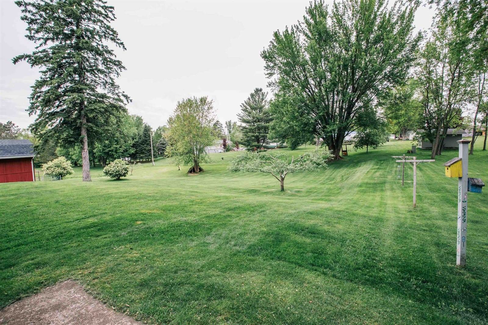 208 W Miller Street, Greenwood, WI 54437