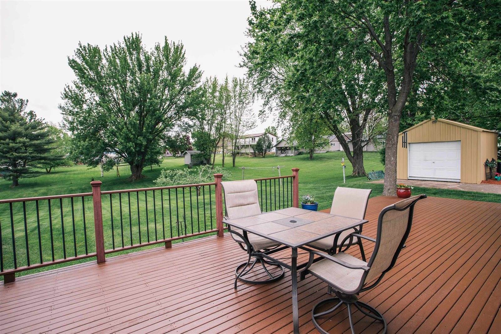 208 W Miller Street, Greenwood, WI 54437