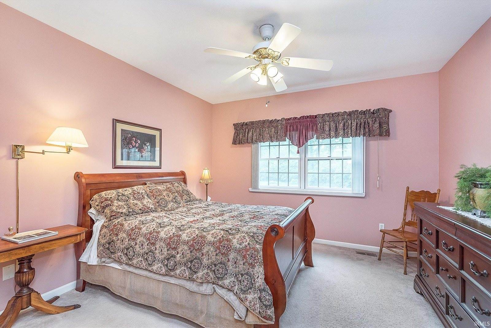 5002 Fairway Drive, Muncie, IN 47302