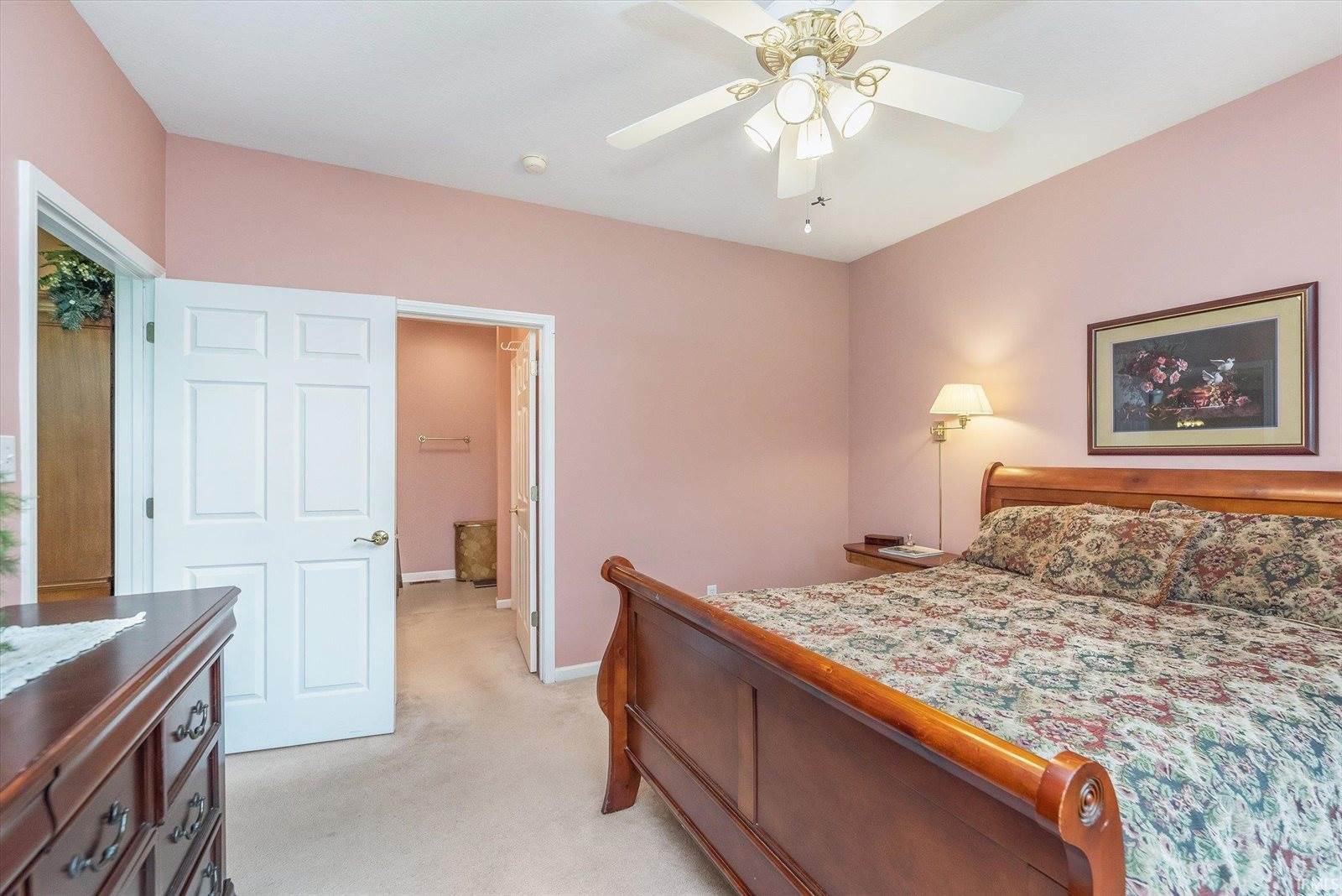 5002 Fairway Drive, Muncie, IN 47302