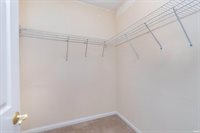 5002 Fairway Drive, Muncie, IN 47302