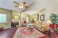 5002 Fairway Drive, Muncie, IN 47302