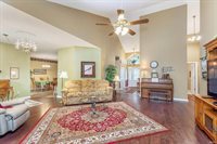 5002 Fairway Drive, Muncie, IN 47302