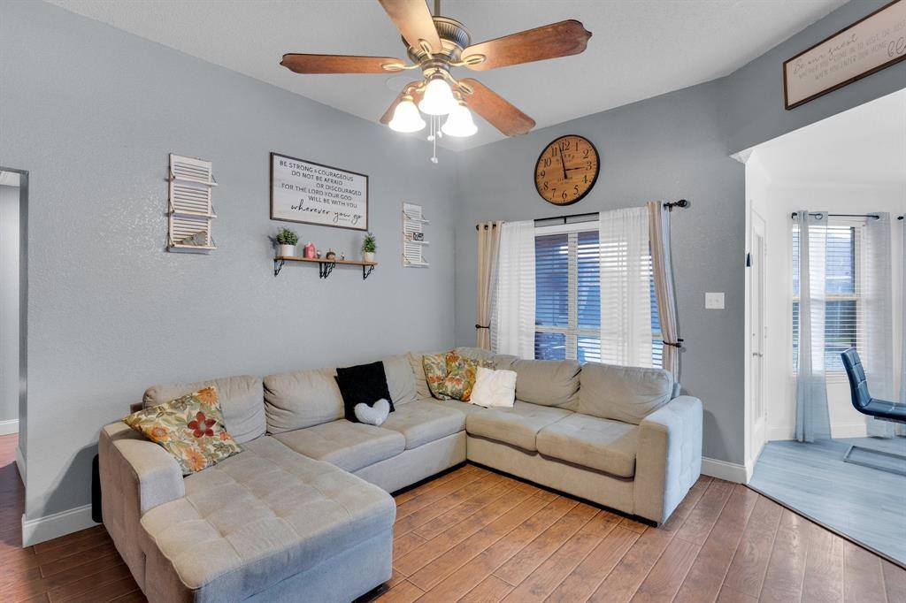 1623 Bertram Drive, Mansfield, TX 76063