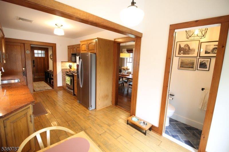 137 Oak Ridge Ave, Nutley Township, NJ 07110