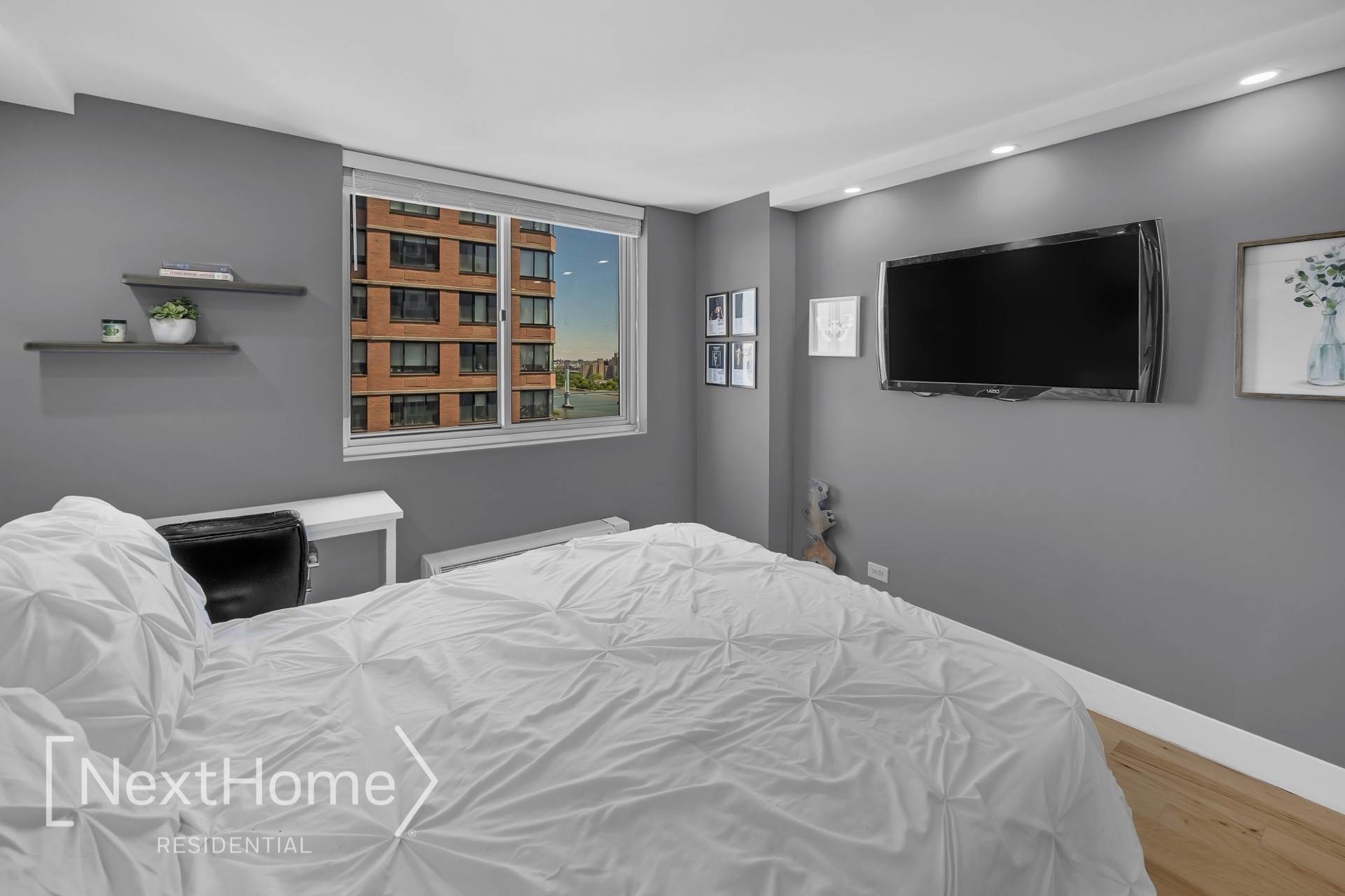 345 East 93rd Street #25AK, New York, NY 10128
