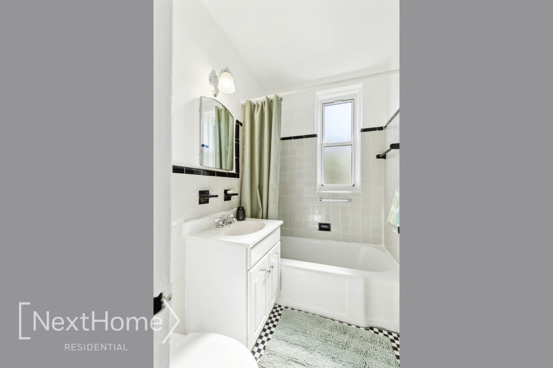 88-09 35th Avenue, #5K, New York, NY 11372