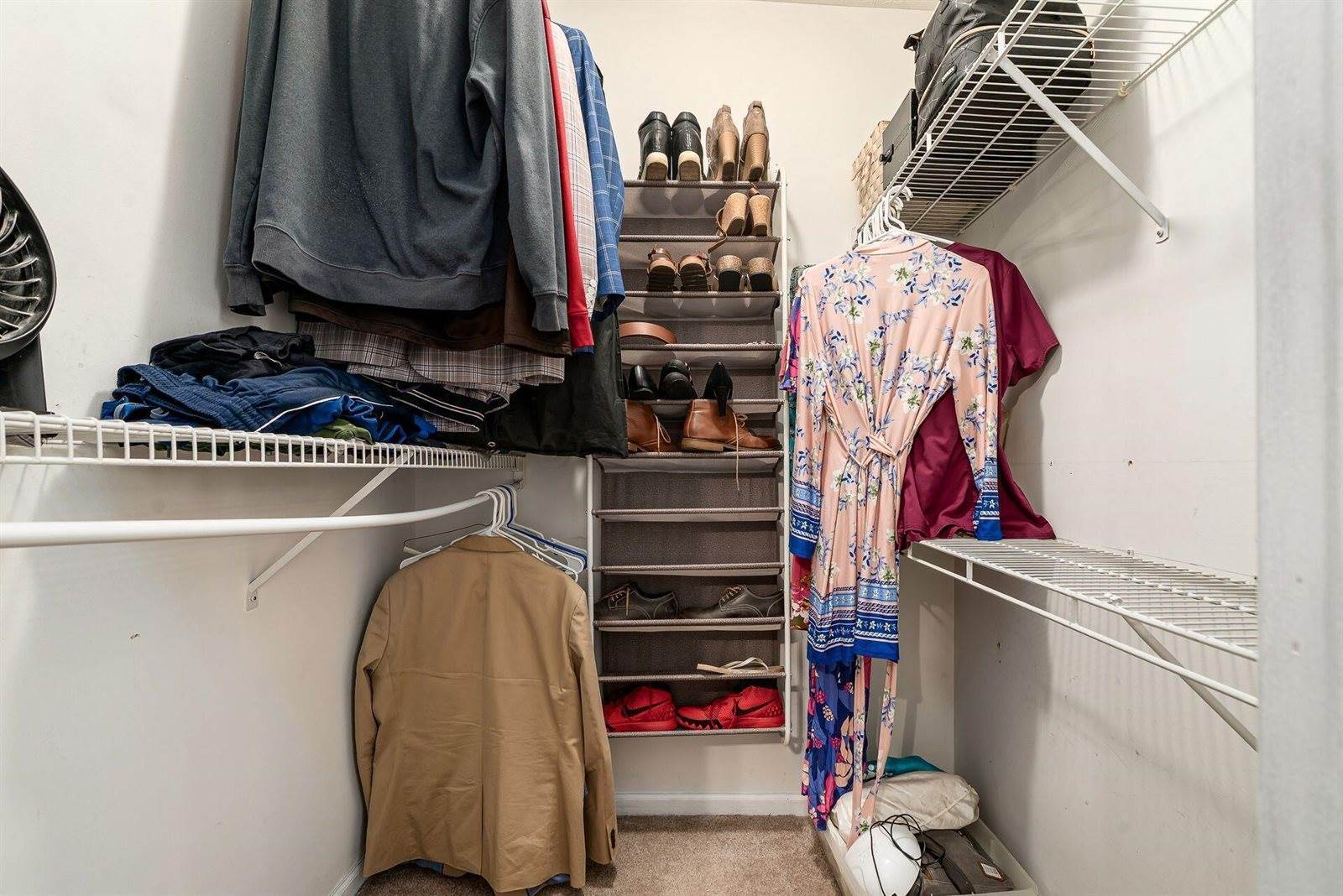 5062 Hilliard Green Drive, Hilliard, OH 43026