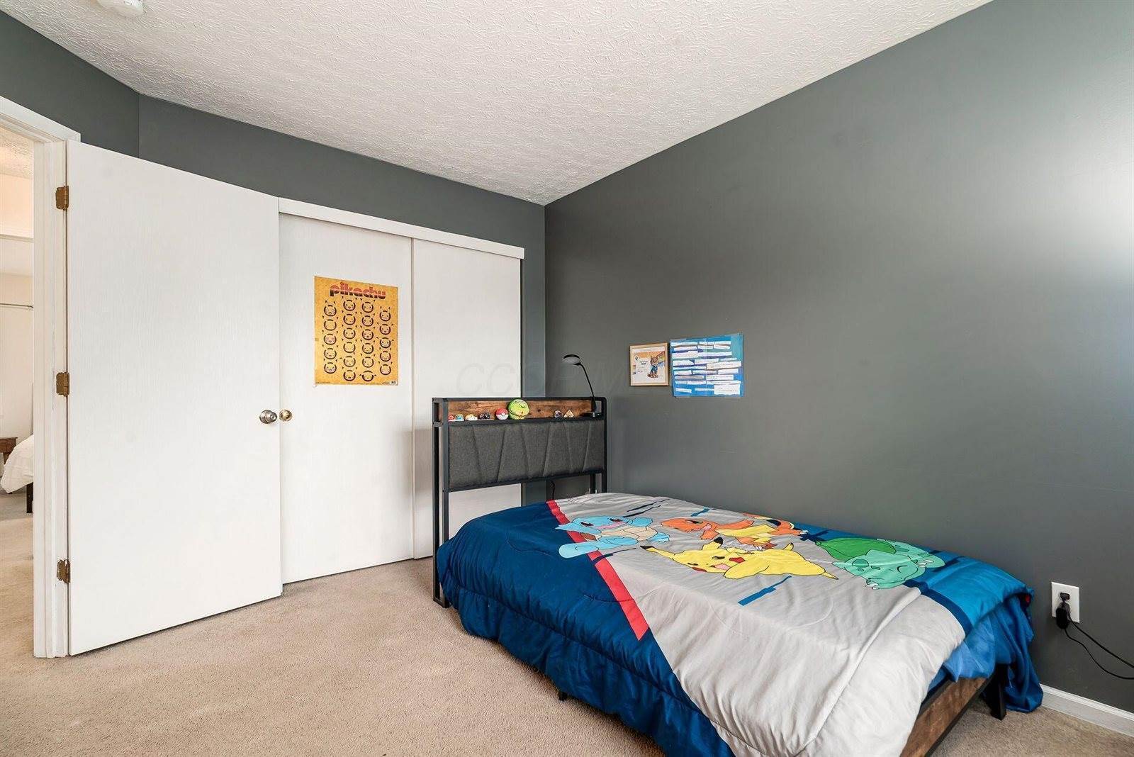 5062 Hilliard Green Drive, Hilliard, OH 43026