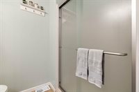 5062 Hilliard Green Drive, Hilliard, OH 43026