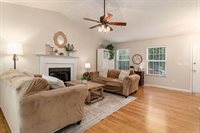 5062 Hilliard Green Drive, Hilliard, OH 43026