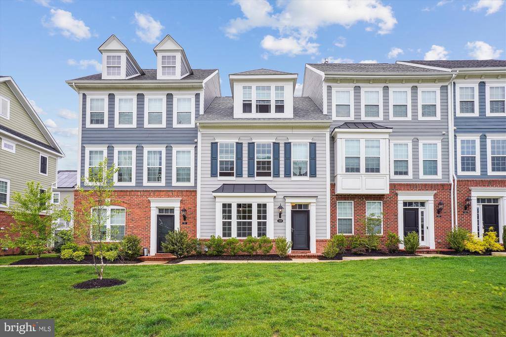 349 Buckeye Circle, La Plata, MD 20646