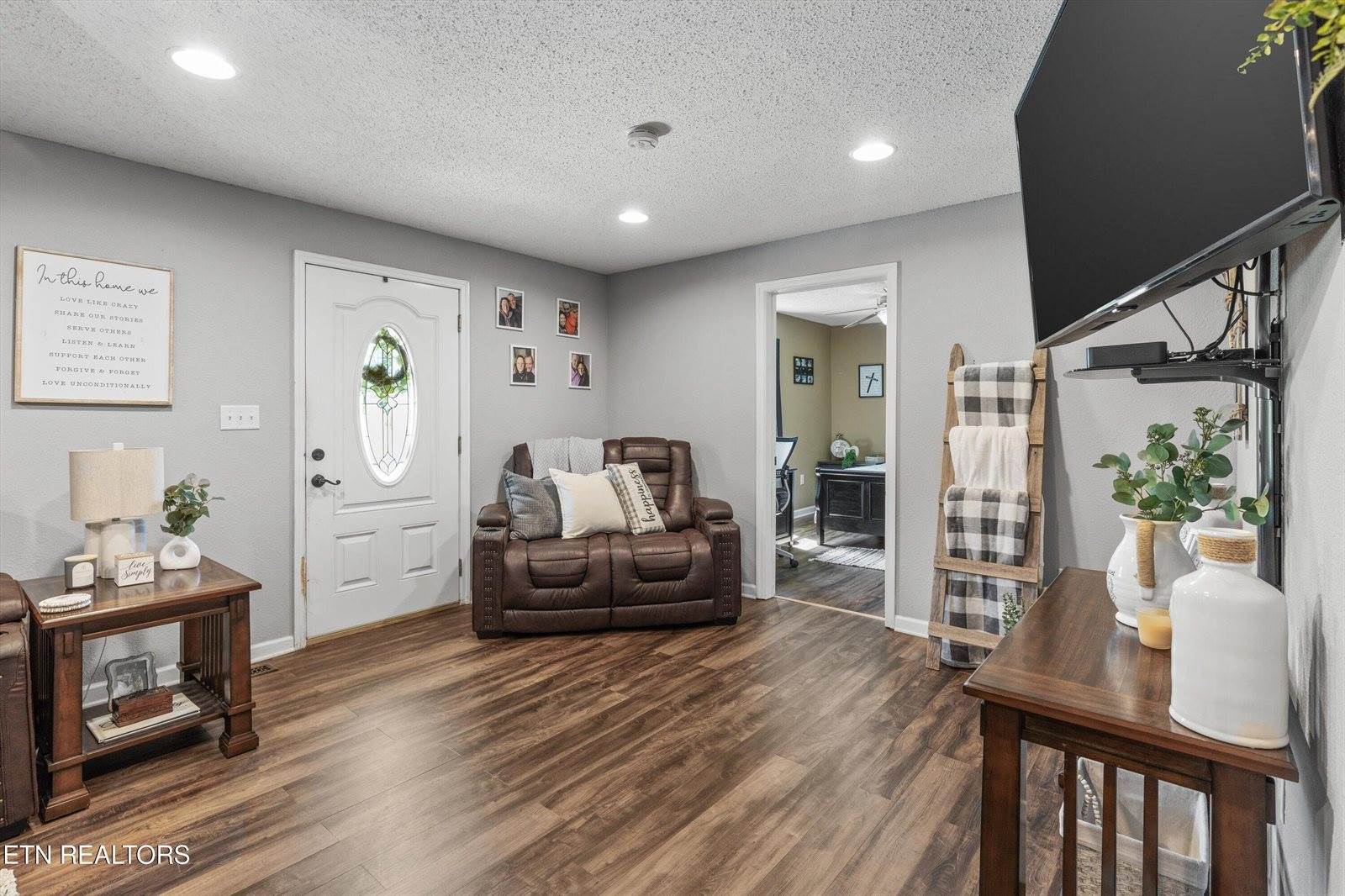 823 Reed Drive, Powell, TN 37849