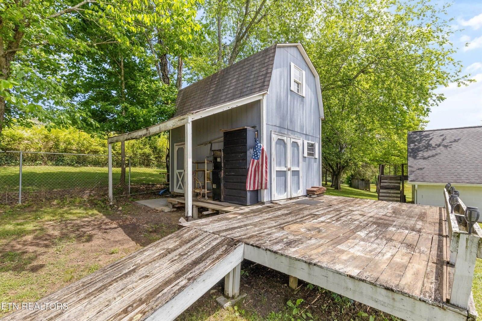 823 Reed Drive, Powell, TN 37849