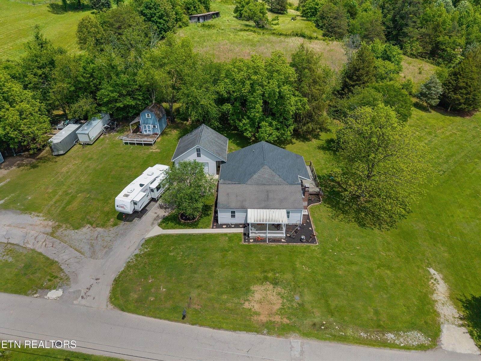 823 Reed Drive, Powell, TN 37849