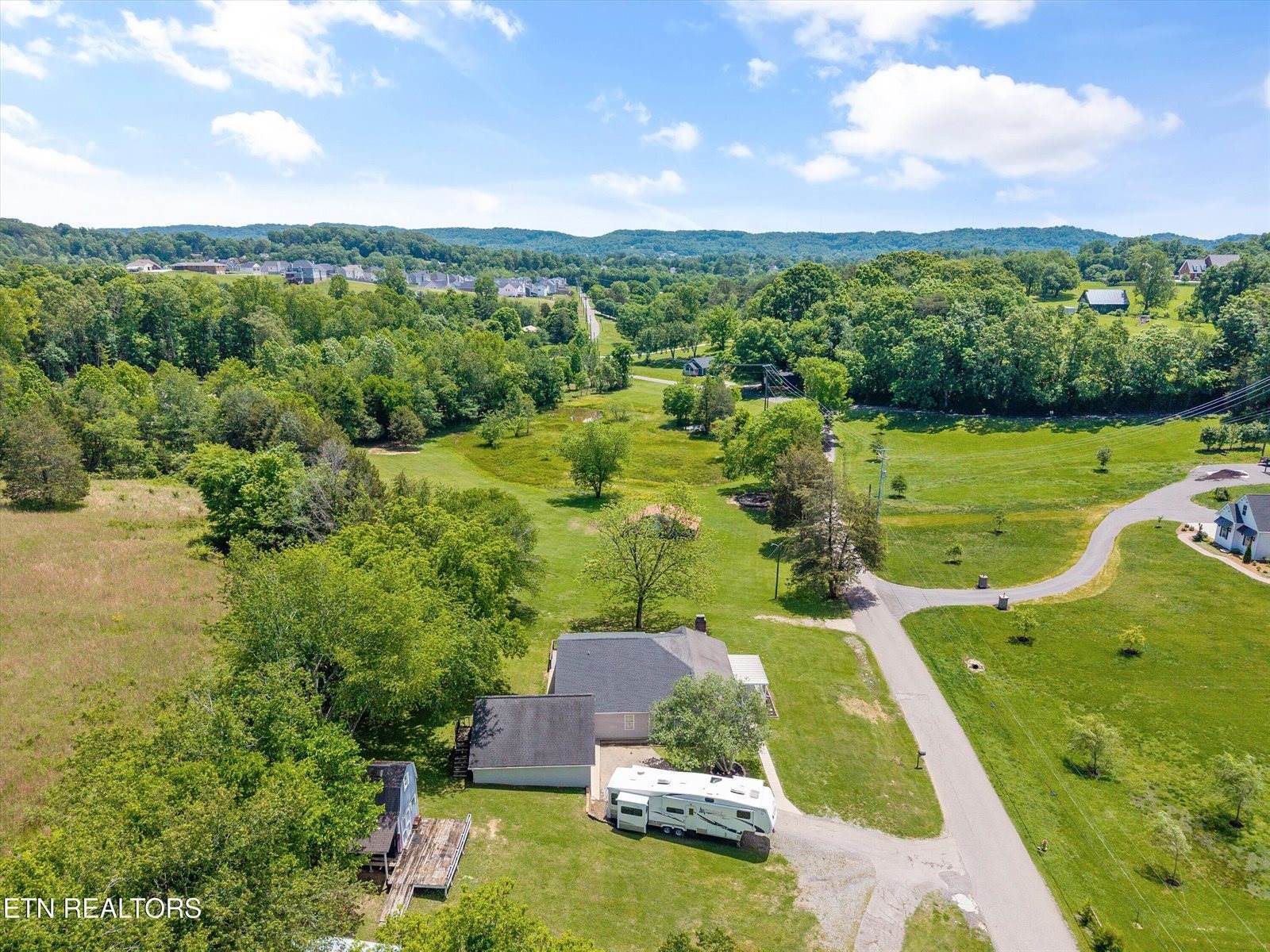 823 Reed Drive, Powell, TN 37849