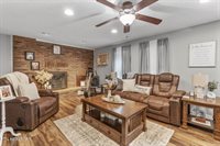 823 Reed Drive, Powell, TN 37849