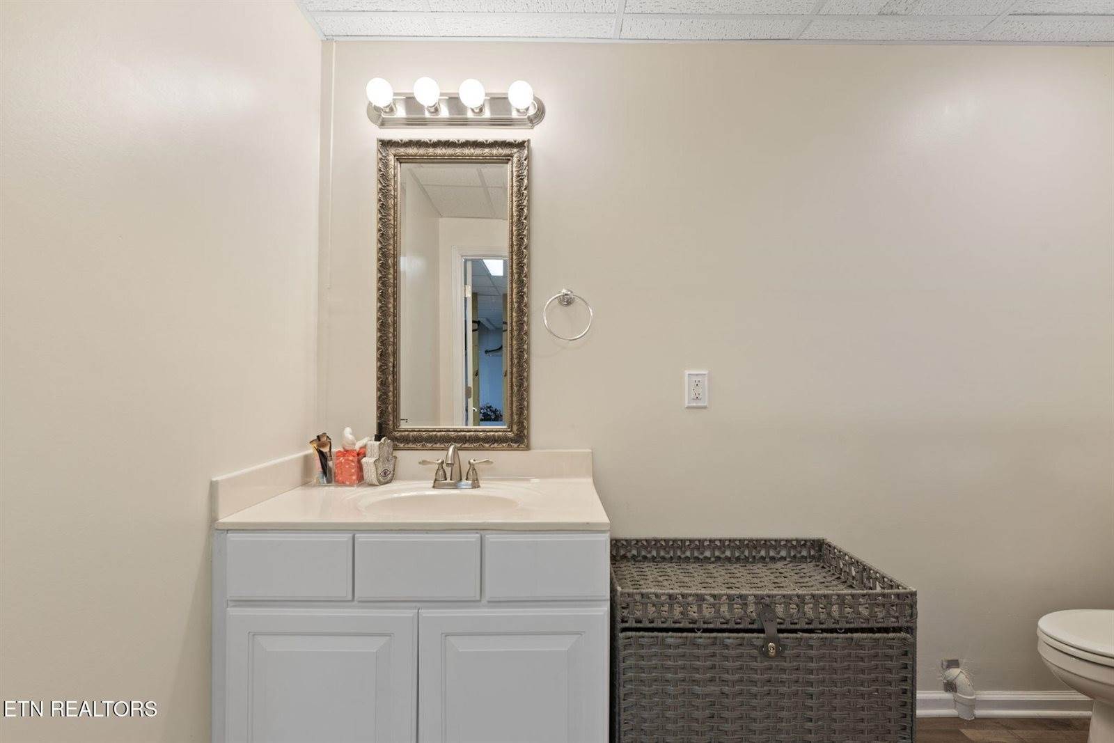 376 Old Holderford Rd, Kingston, TN 37763