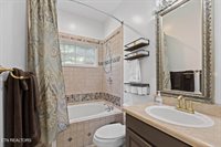 376 Old Holderford Rd, Kingston, TN 37763