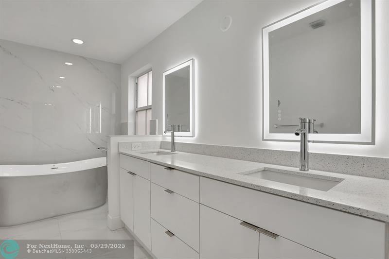 3133 Vista Del Mar, Margate, FL 33063