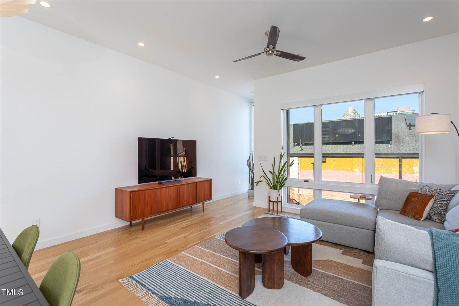 414 Chavis Way, Raleigh, NC 27601