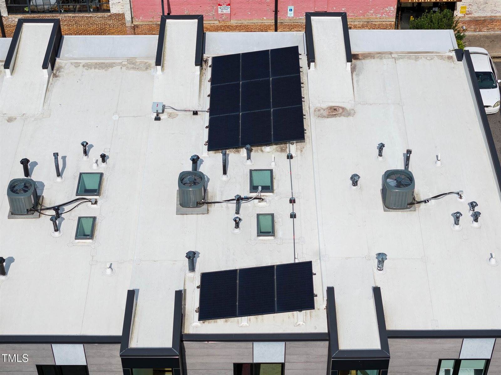 414 Chavis Way, Raleigh, NC 27601