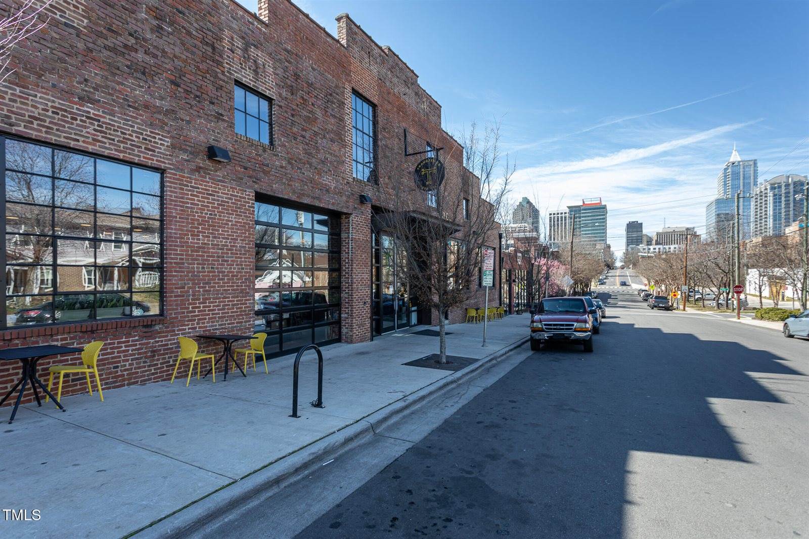 414 Chavis Way, Raleigh, NC 27601