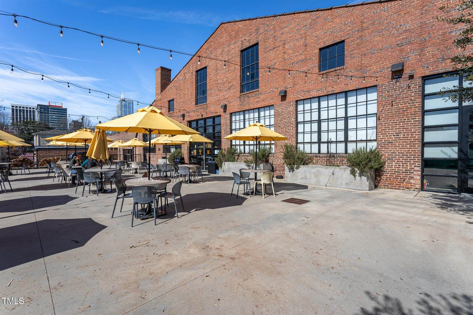 414 Chavis Way, Raleigh, NC 27601