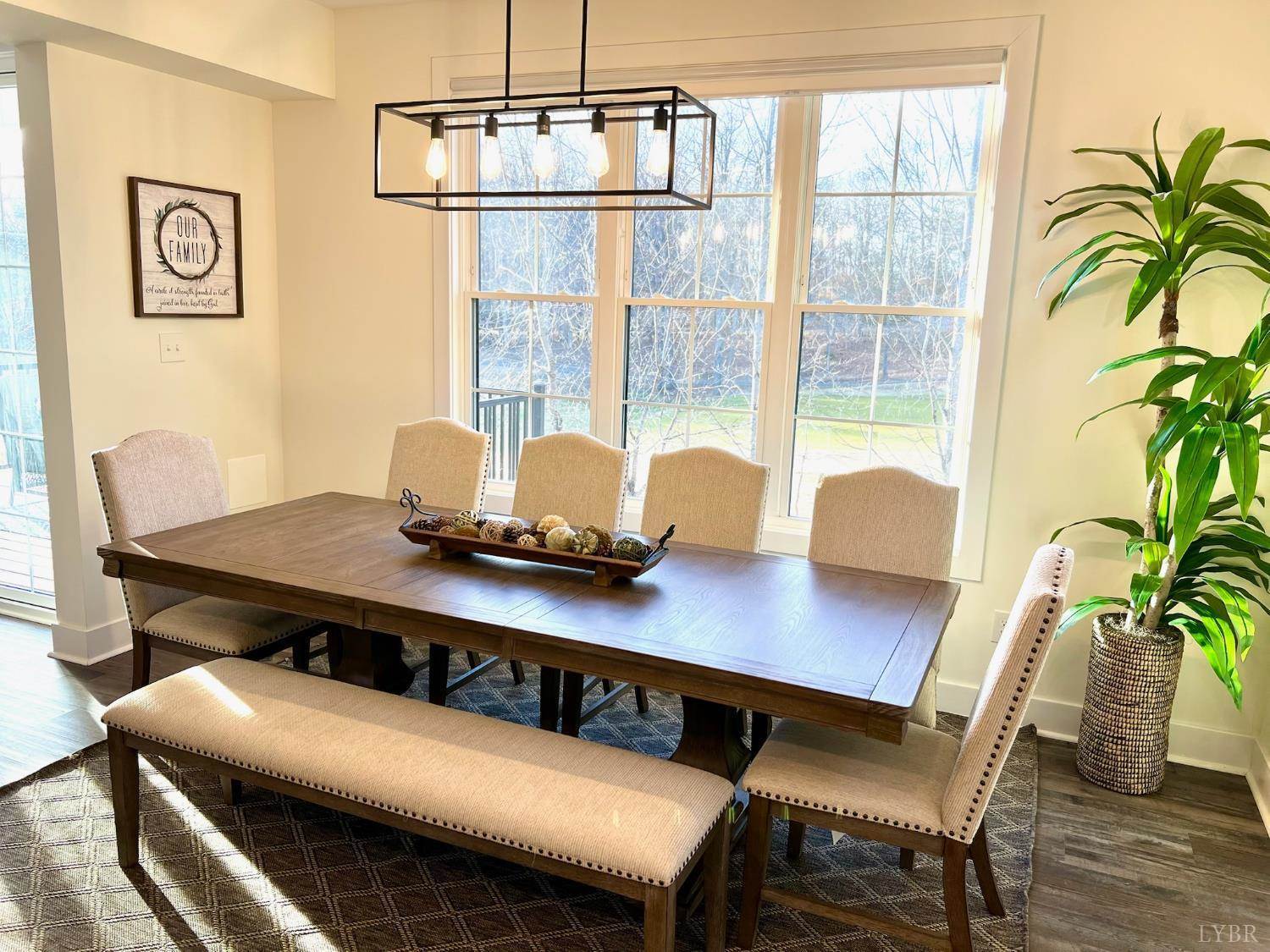 103 Retreat Lane, Huddleston, VA 24104