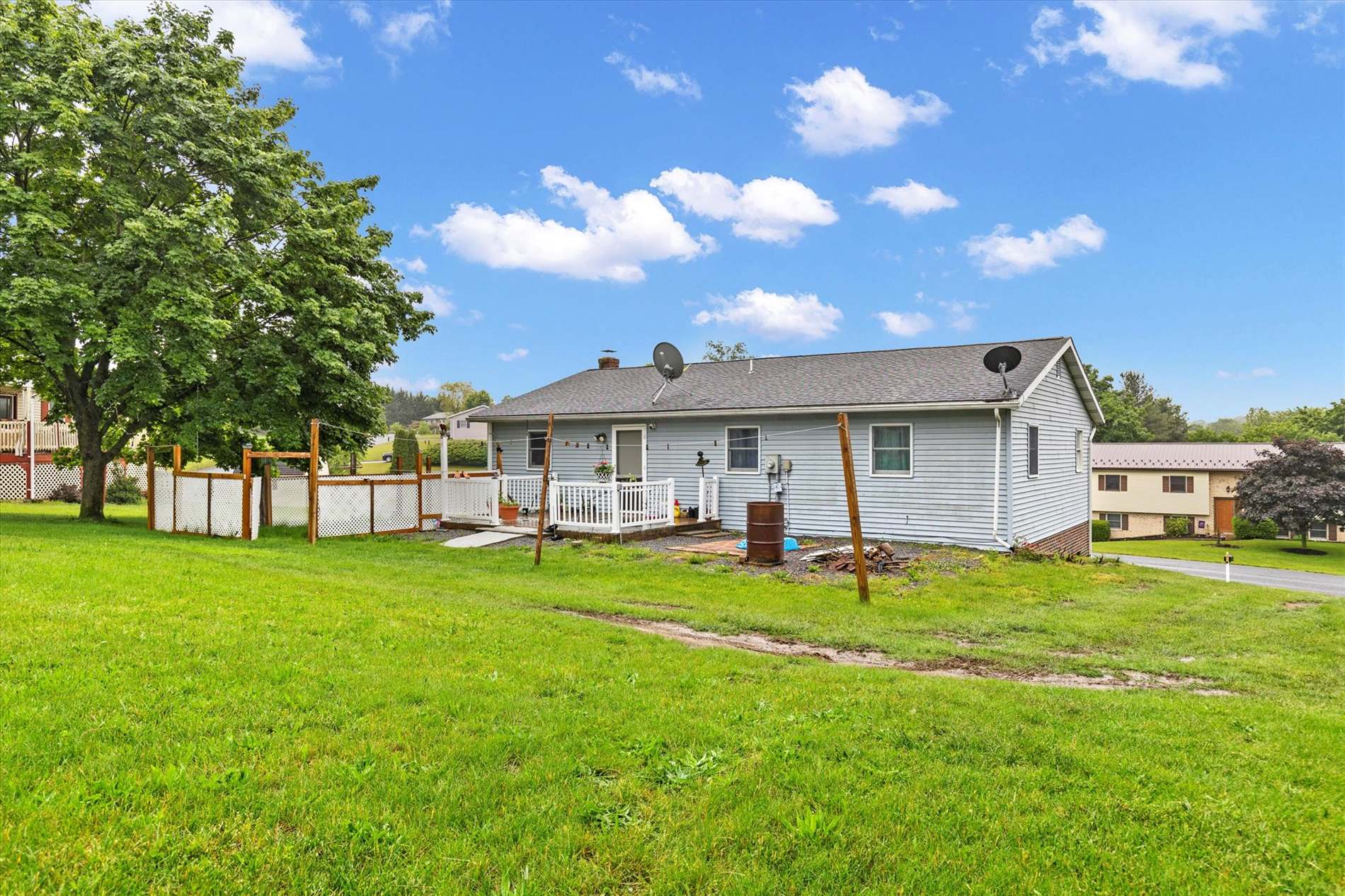 3 Curtis Ave, Newburg, PA 17240