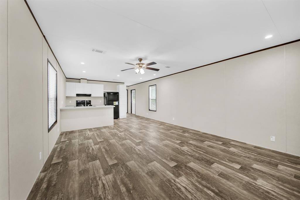 14393 Tower Glen Lane, Conroe, TX 77306
