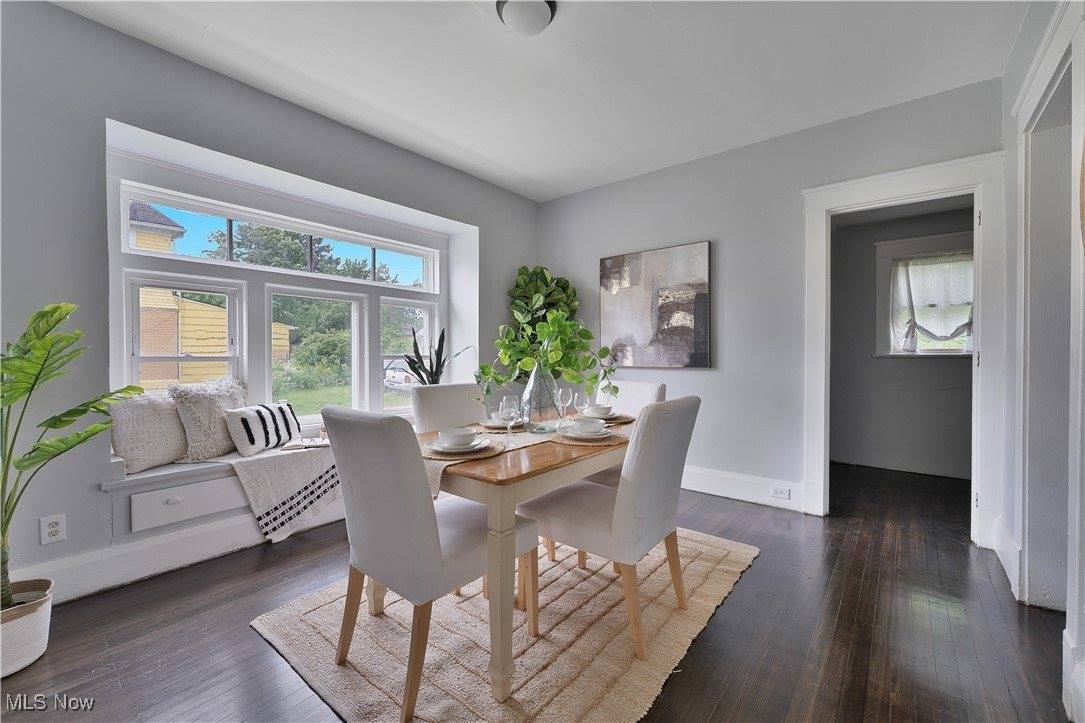 16 Eleanor Avenue, Youngstown, OH 44509