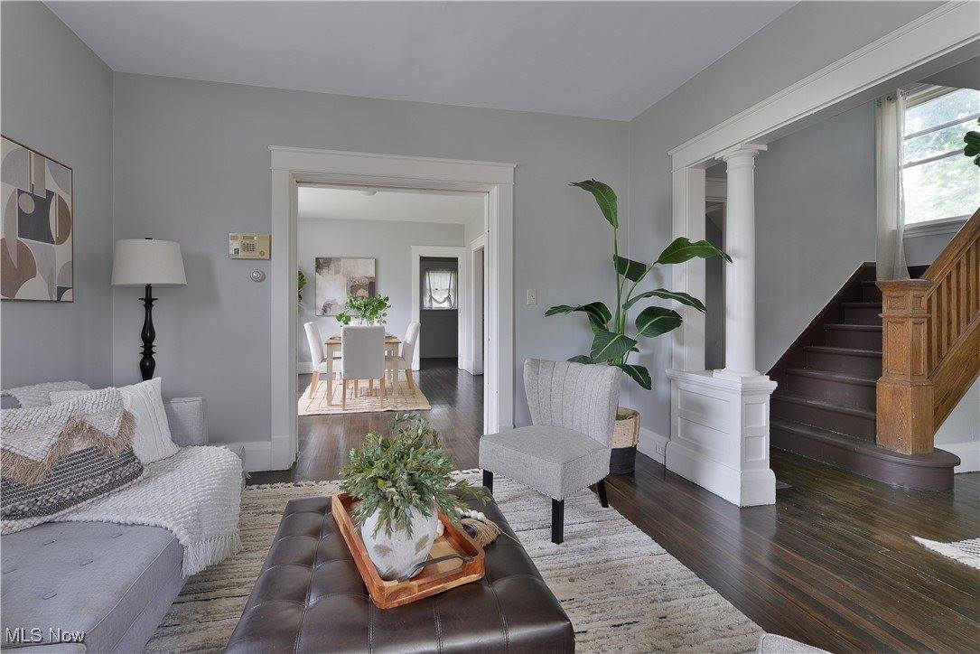 16 Eleanor Avenue, Youngstown, OH 44509