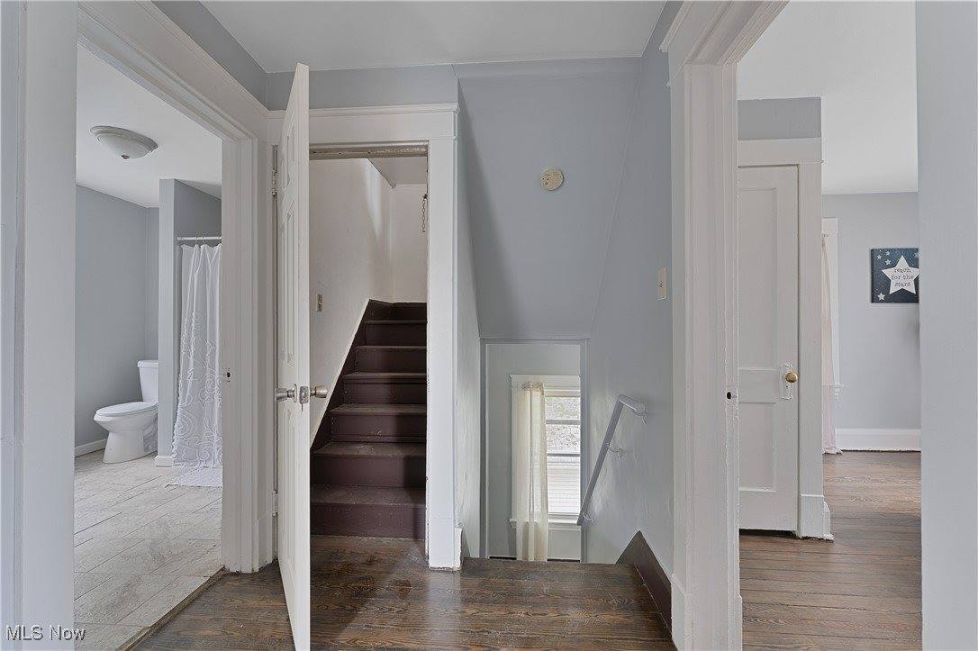 16 Eleanor Avenue, Youngstown, OH 44509