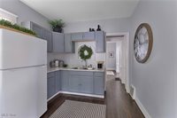 16 Eleanor Avenue, Youngstown, OH 44509