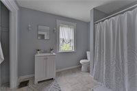 16 Eleanor Avenue, Youngstown, OH 44509