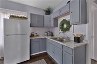 16 Eleanor Avenue, Youngstown, OH 44509