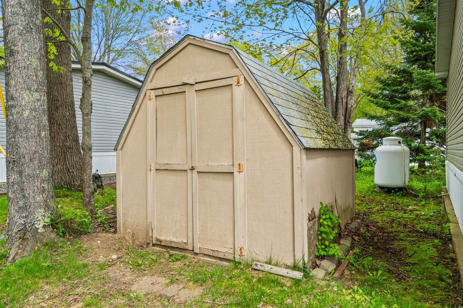 25 Karen Lane, Brunswick, ME 04011