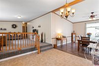 25 Karen Lane, Brunswick, ME 04011