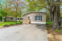 25 Karen Lane, Brunswick, ME 04011