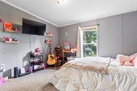 25 Karen Lane, Brunswick, ME 04011